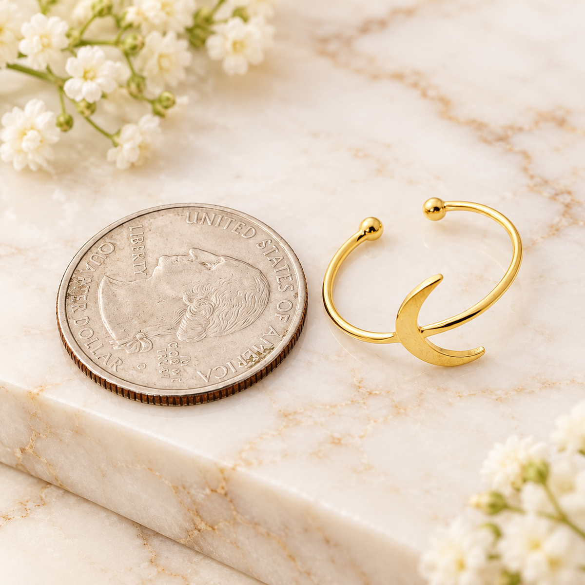 Lune Croissant Ring
