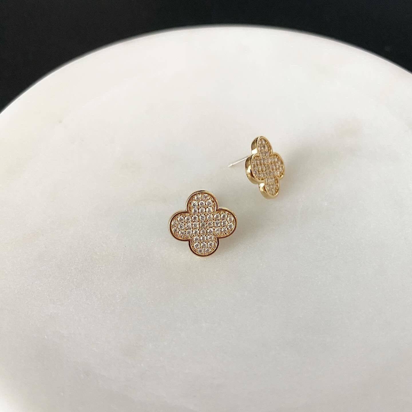 Lune Blanche · Pavé All-Around Clover Leaf Earrings