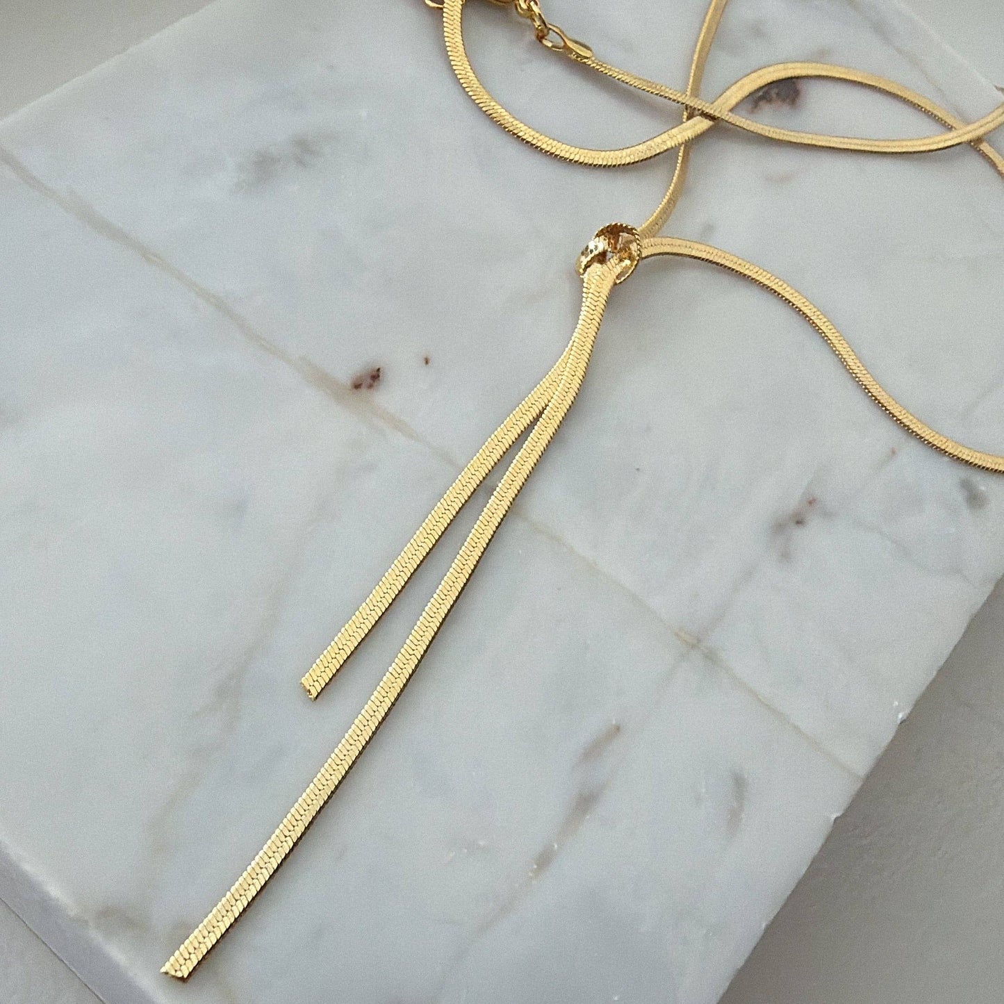 Collier Ligne Élancée