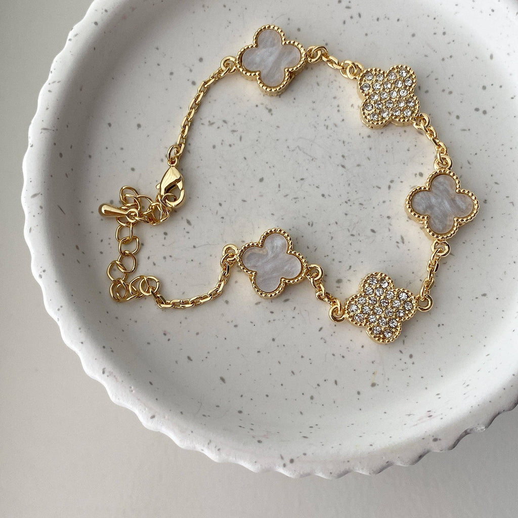 Lune Blanche · Clover Leaf Pavé Mix Bracelet