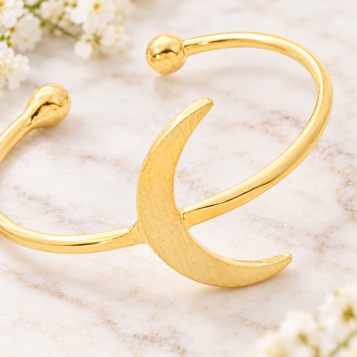 Lune Croissant Ring