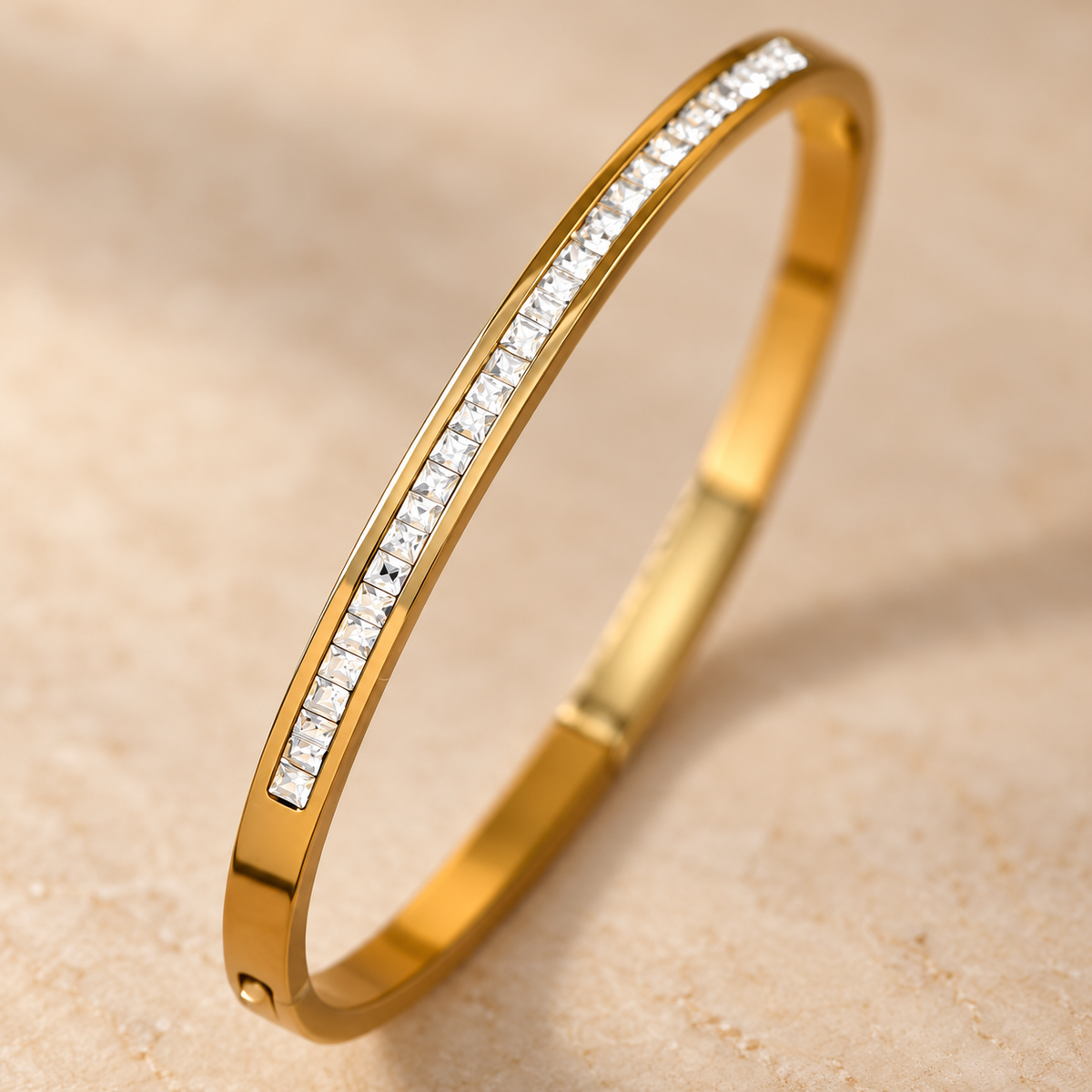 Éclat Doré Bangle