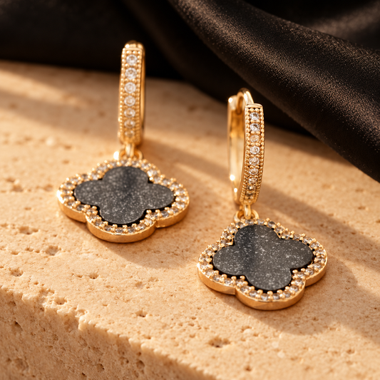 Trèfle Noir Earrings