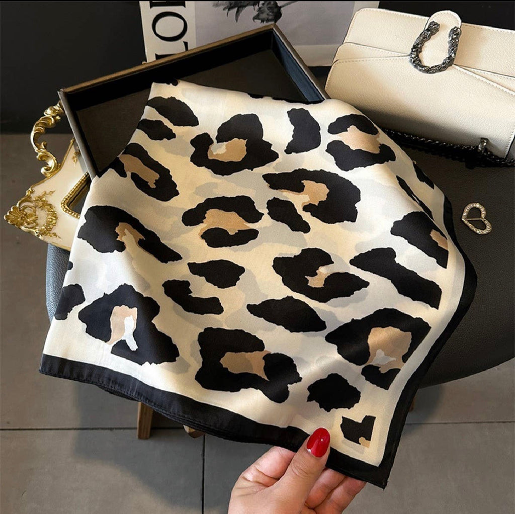Lune Blanche · Leopard Silk Touch Scarf & Gold Styling Ring Set