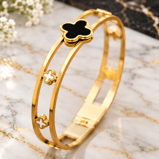Éclat Noir Bangle