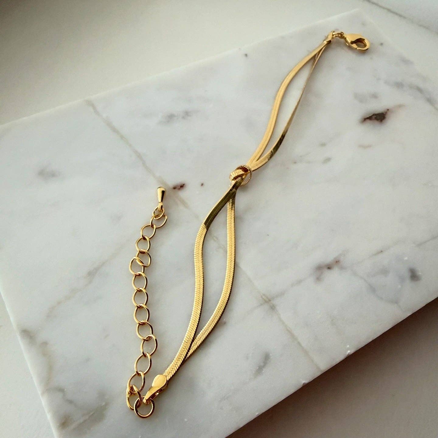 Lune Blanche · Herringbone Knot Bracelet