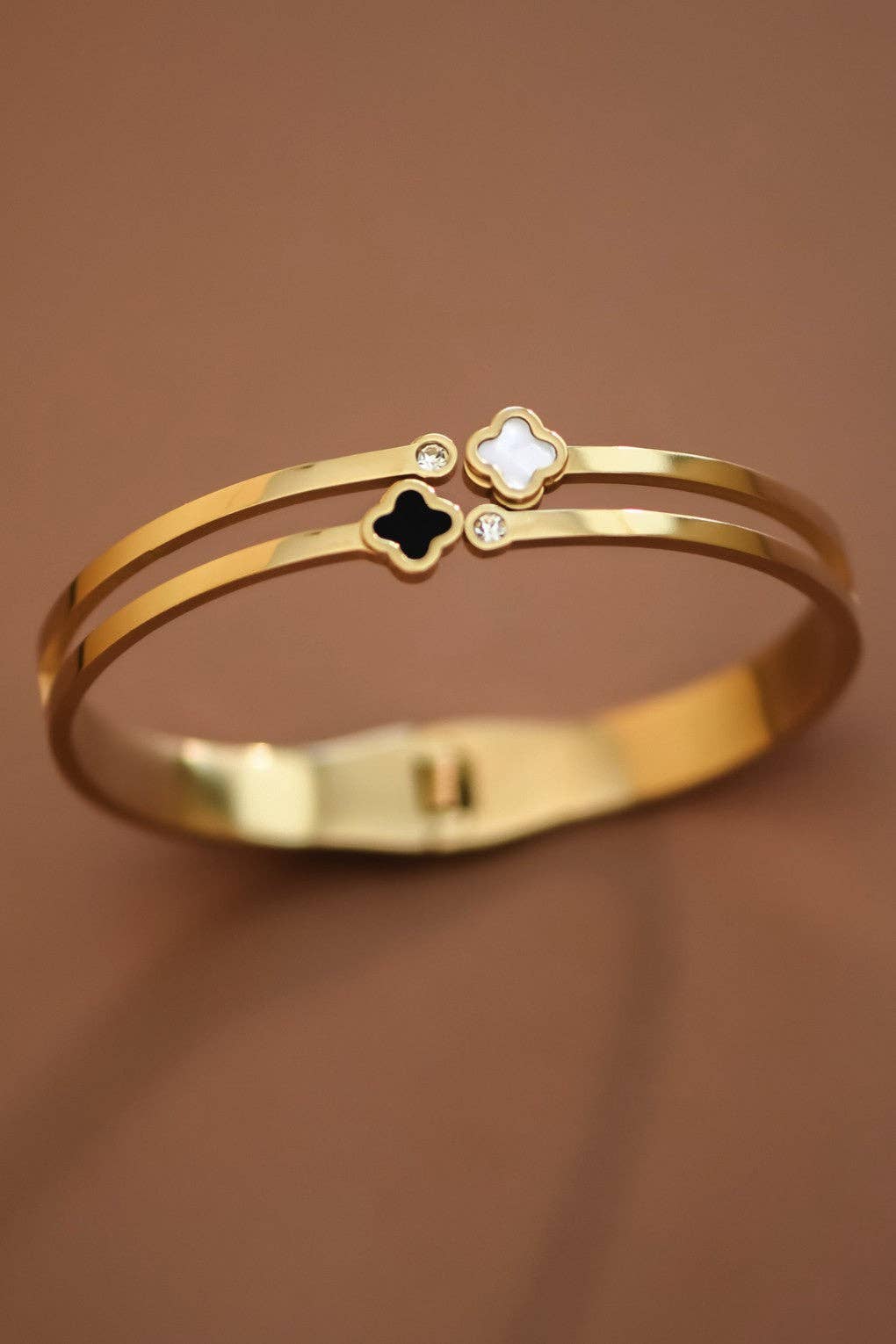 18K Gold PVD Plated Waterproof Stainless Steel Bangle - 7733
